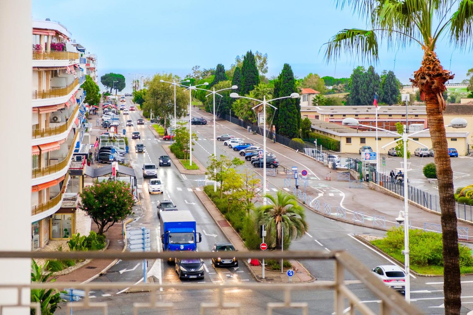 Le Millesime ~ Vue ~ Balcon ~ Parking Apartment กาญเนอ-ซูร์-แมร์ ภายนอก รูปภาพ